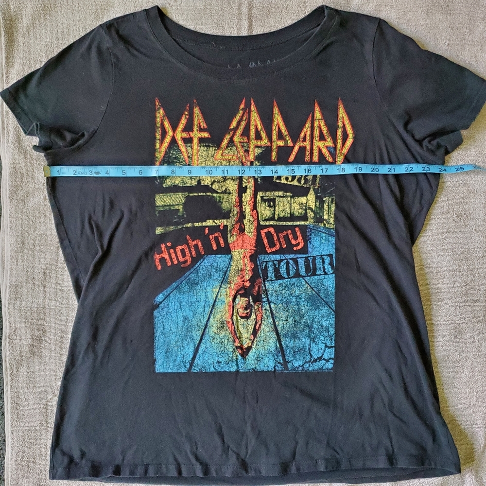 Def Leppard T-Shirt - Picture 3 of 8